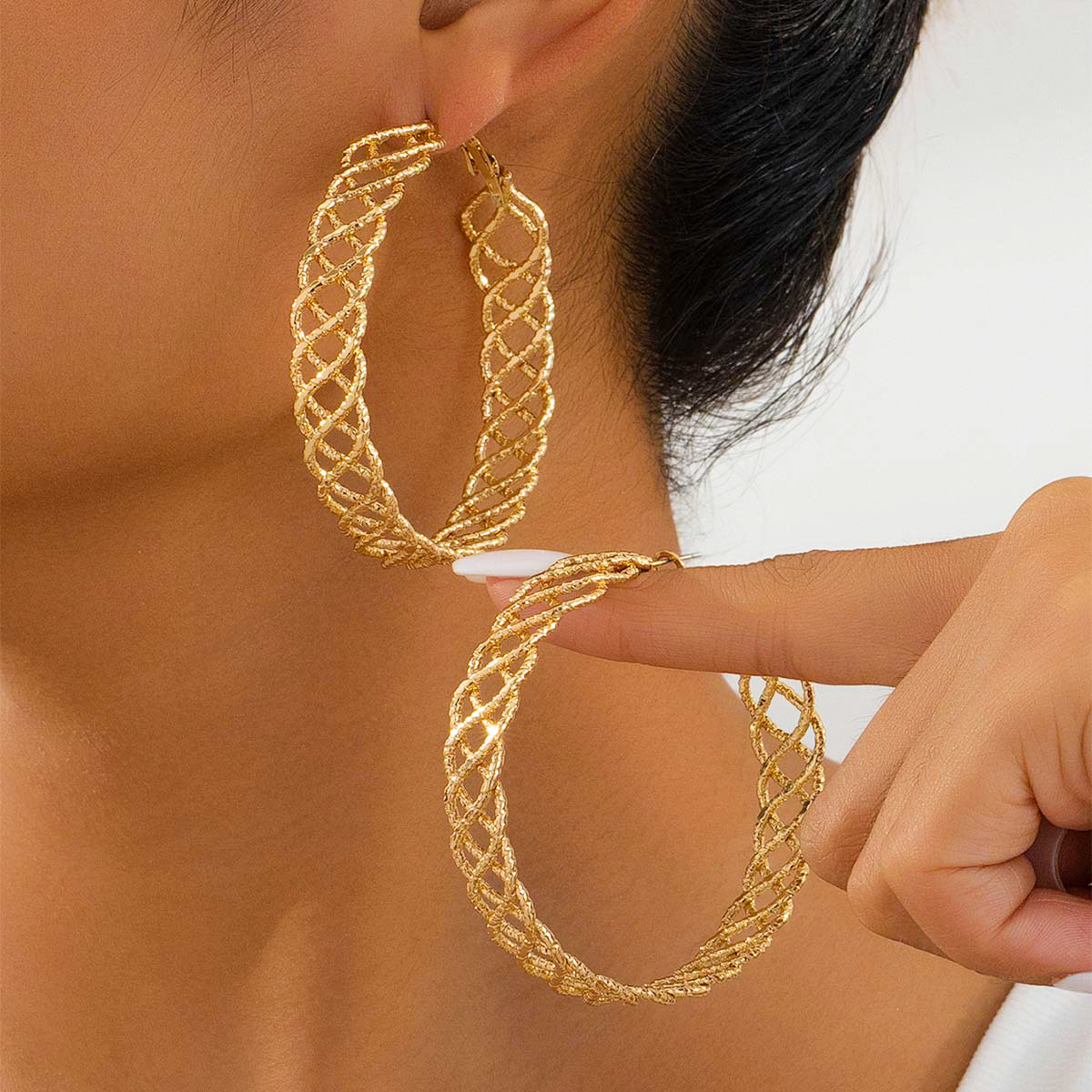 氣質誇張歐美風鏤空大圓圈耳環女個性顯瘦簡約百搭金屬風耳圈耳飾