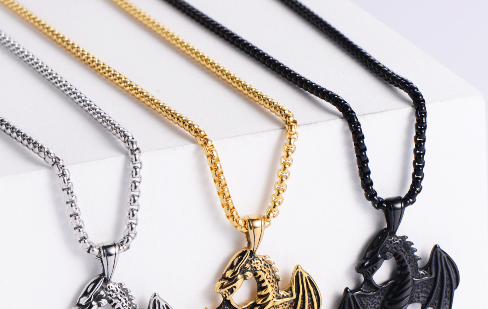 13g Weight 18K Gold Plated Plating Material No Inlaid Inlay Material 304 Stainless Steel Chain Material 304 Stainless Steel Material Animal Pattern Men'S Gender Animal 304 Stainless Steel No Inlaid 18K Gold Plated Men'S 8