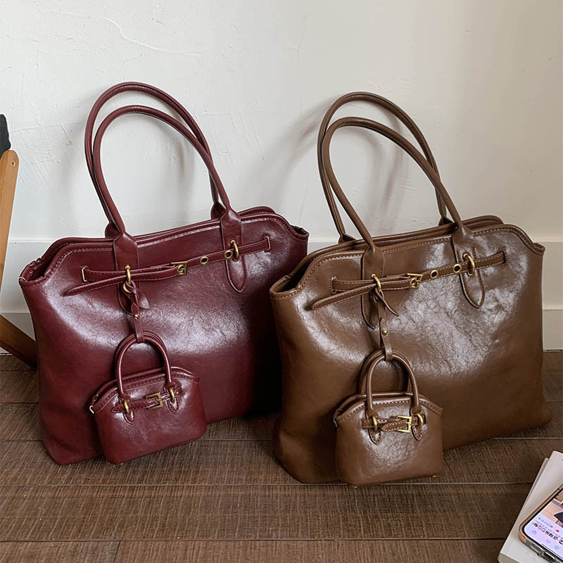 2025 otoño y invierno nueva gran capacidad de transporte bolsa bolsa de mano maletín retro bolso de hombro bolsa de compras de alta calidad