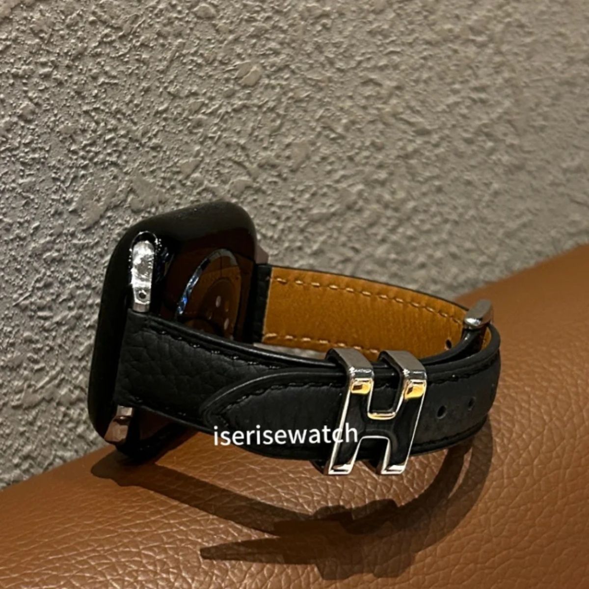 适用苹果手表s12表带皮质金属H扣iwatchs9夏季透气SEultra高级感