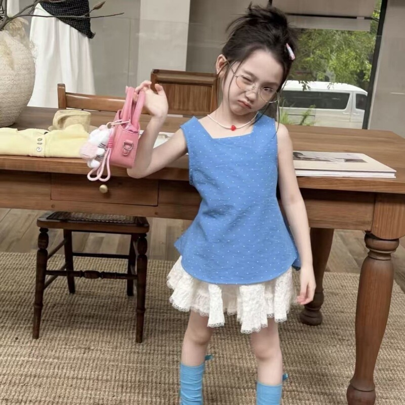 Korean Style Children's Clothing 26 New Summer Style Girls' Design Polka Dot Sleeveless Vest Lace Skirt Set Two-Piece Set Korean Style Children's Clothing 26 New Summer Style Girls' Design Polka Dot Sleeveless Vest Lace Skirt Set Two-Piece Set