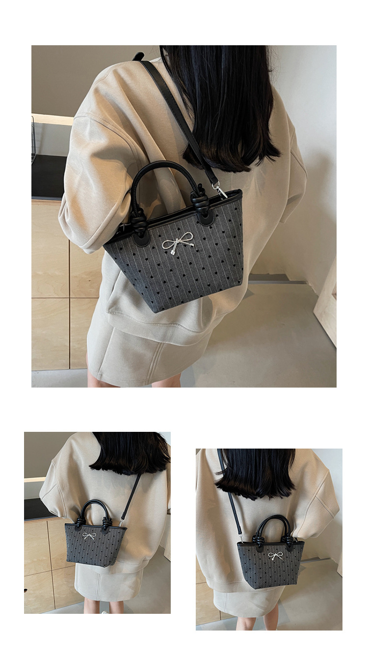 Noua geantă crossbody 2024, la modă, cu decorațiuni fluturi, pentru ieșiri la serviciu, cu un singur umăr, mică, pătrată_voghion.com