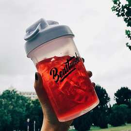 跨境批发蛋白粉摇摇杯男女便携运动水杯刻度搅拌奶昔杯可印logo