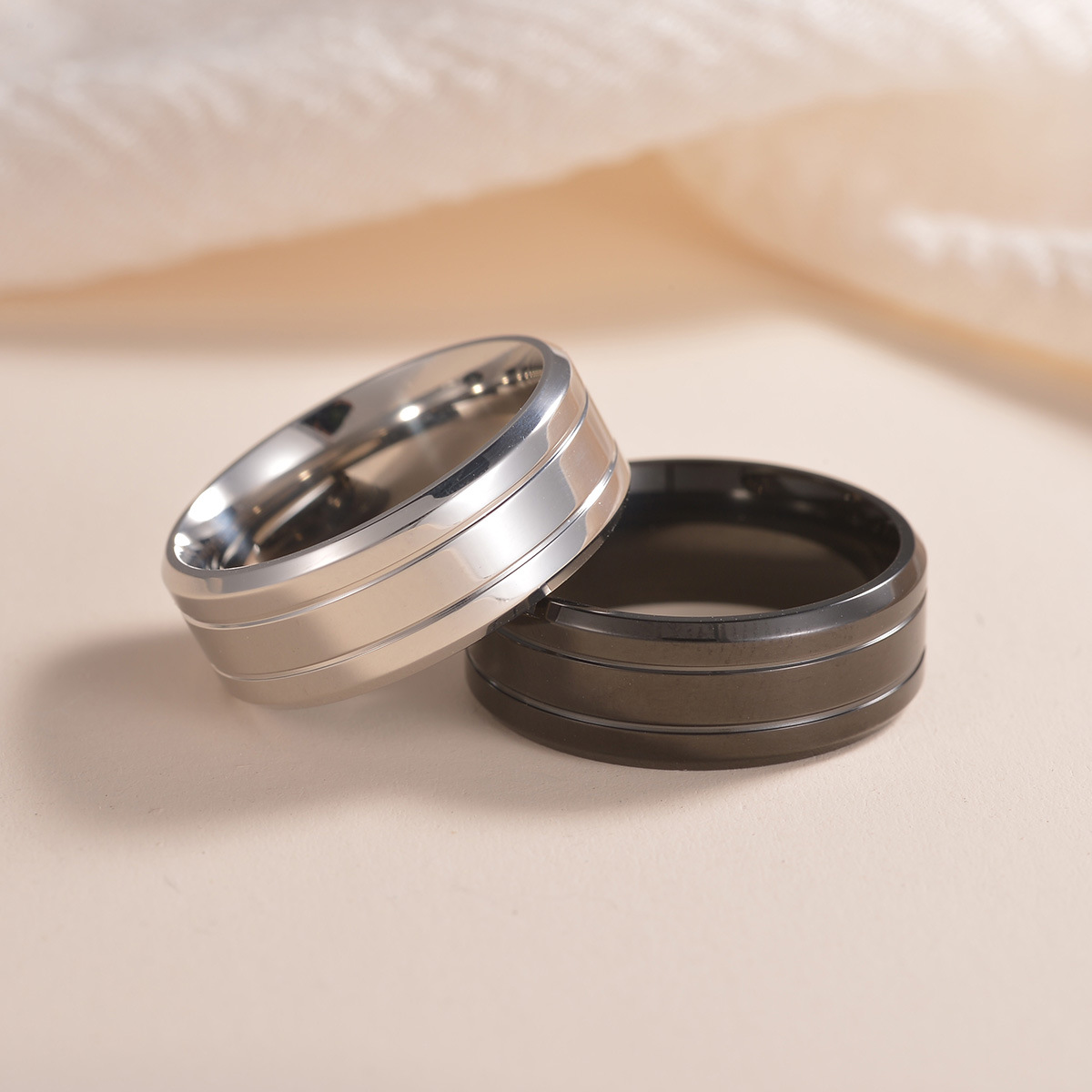 10g Weight Vacuum Plating Gold Plating Process Basic Simple Style Geometric 201 Stainless Steel Plating Black Plated Men'S Rings