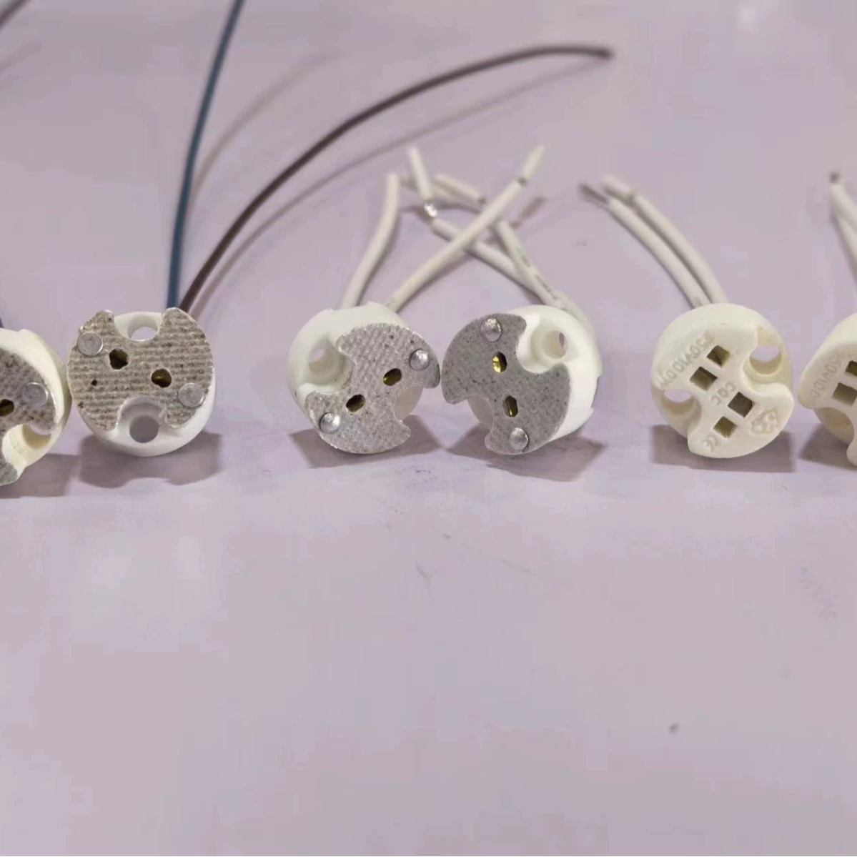 Керамическая лампа головка лампа галогенная лампа патента MR16 с 10cm люстра светодиодный источник света фитинги производителей оптом