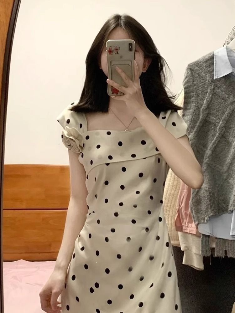Váy maxi nữ dáng suông thắt eo phong cách Pháp họa tiết chấm bi — Ưu tiên giao hàng tại cửa hàng chi tiết 1