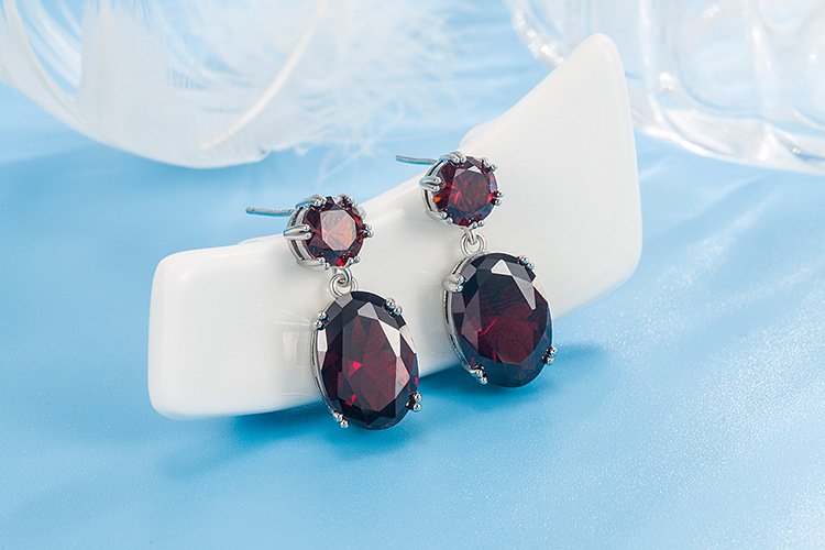 Glam Oval Copper Inlay Zircon Drop Earrings 1 Pair