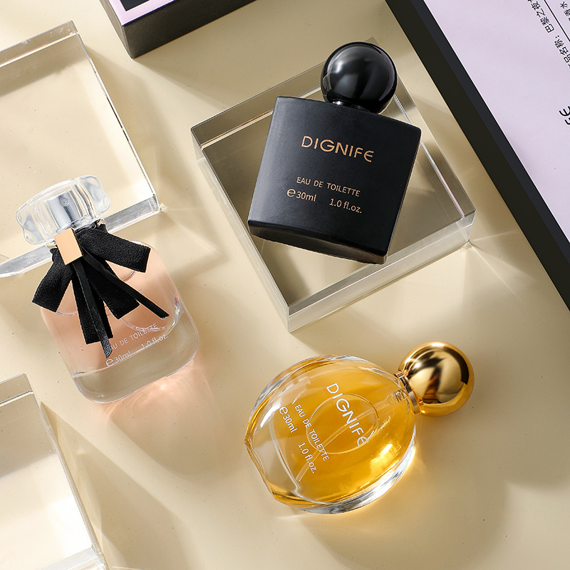 Nueva llegada Lifei nuevo negro opio caja de regalo traje de agua libre negro opio inversa París perfume conjunto de tres piezas