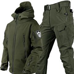 户外鲨鱼皮保暖套装防寒保暖迷彩加绒加厚服秋冬软壳大码冲锋衣