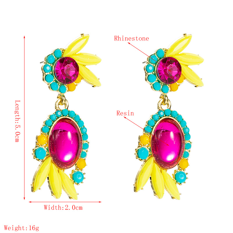 Retro Alloy Diamond-studded Resin Geometric Flower Earrings display picture 1