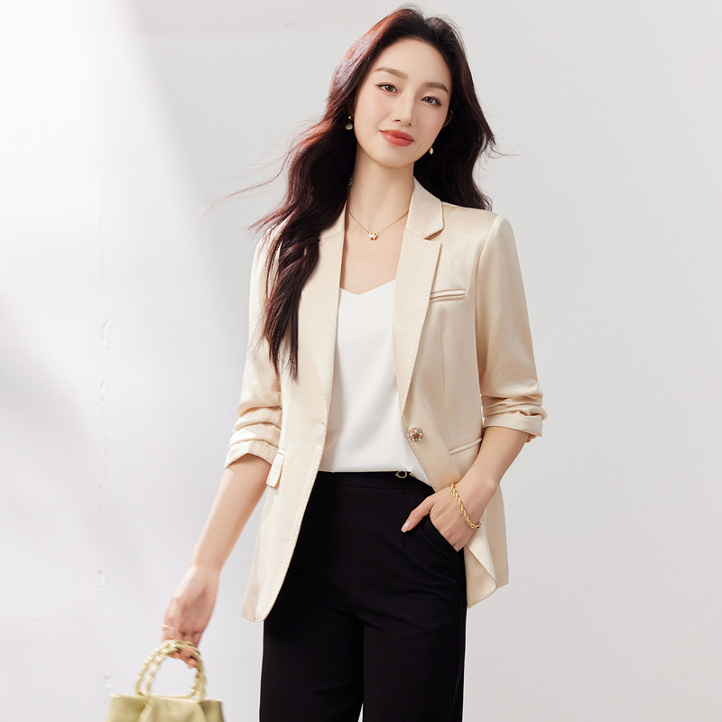 Pearl Button Blazer for Women, Spring/Summer 2026 New Style, High-End Acetate Drape, Professional Elegant Small Suit Jacket Pearl Button Blazer for Women, Spring/Summer 2026 New Style, High-End Acetate Drape, Professional Elegant Small Suit Jacket