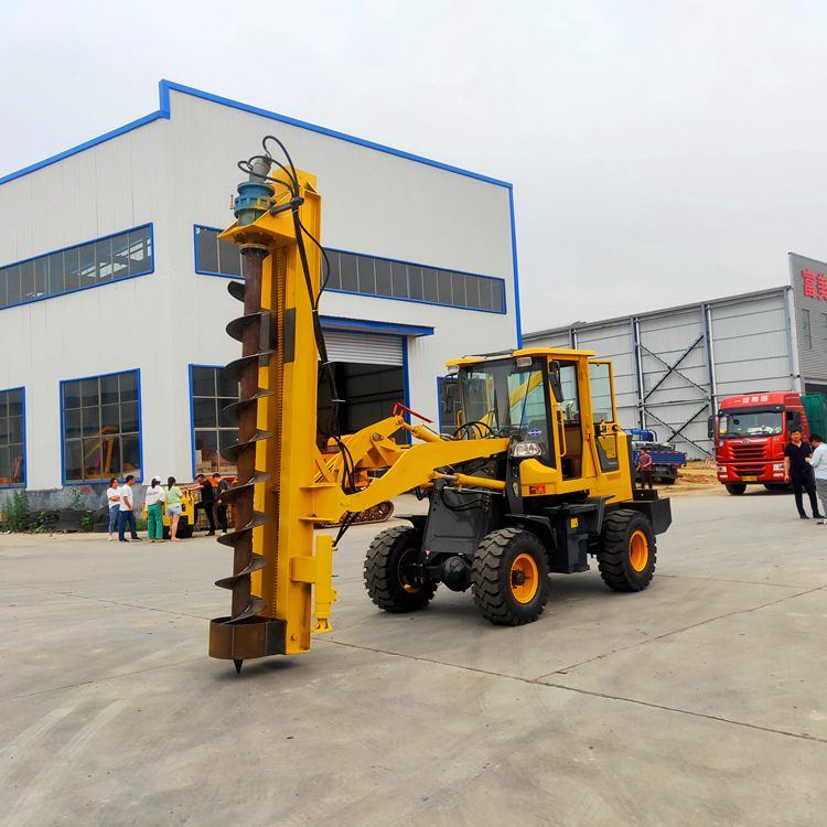 3米螺旋电线杆打桩机 大直径轮式四驱螺旋钻孔机液压电线杆打桩机