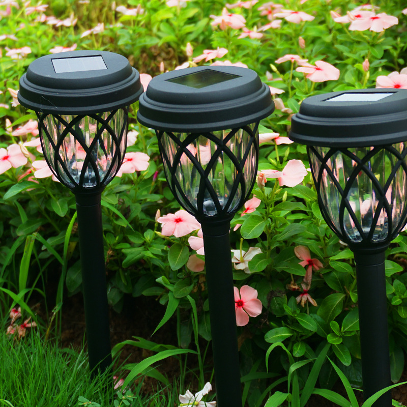 New Solar Outdoor Courtyard Stake Grass Lantern for Home Garden Atmospheric Decoration Grass Waterproof Landscape Arrangement