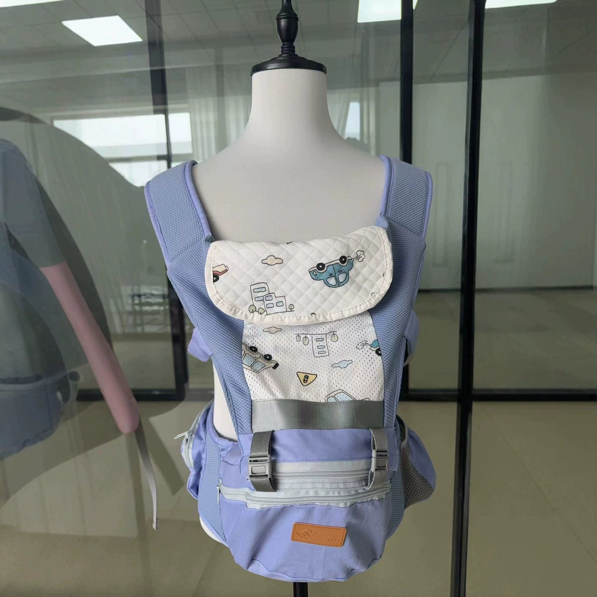 Windproof sling, storage system, children's hipseat, universal belt, head protection