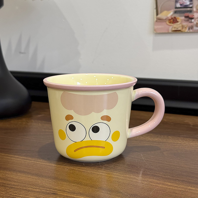 かわいい萌えピエロマグカップのアイデアは、カップセラミックの蓋付きスプーンカップルストローカップの誕生日プレゼントを責めます|undefined