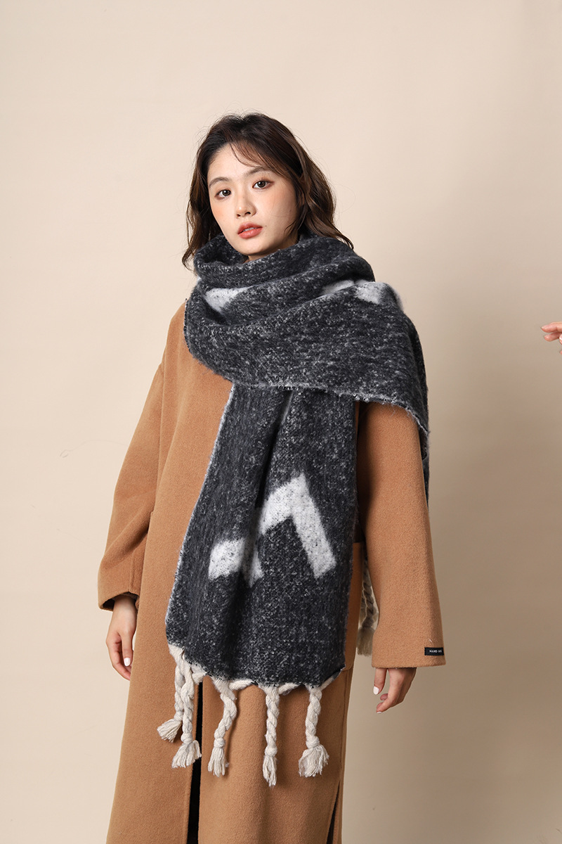New Korean Women's Winter Grey Haircoat Thick Warm and Cold proof Couple's Shawl High End Scarf_voghion.com