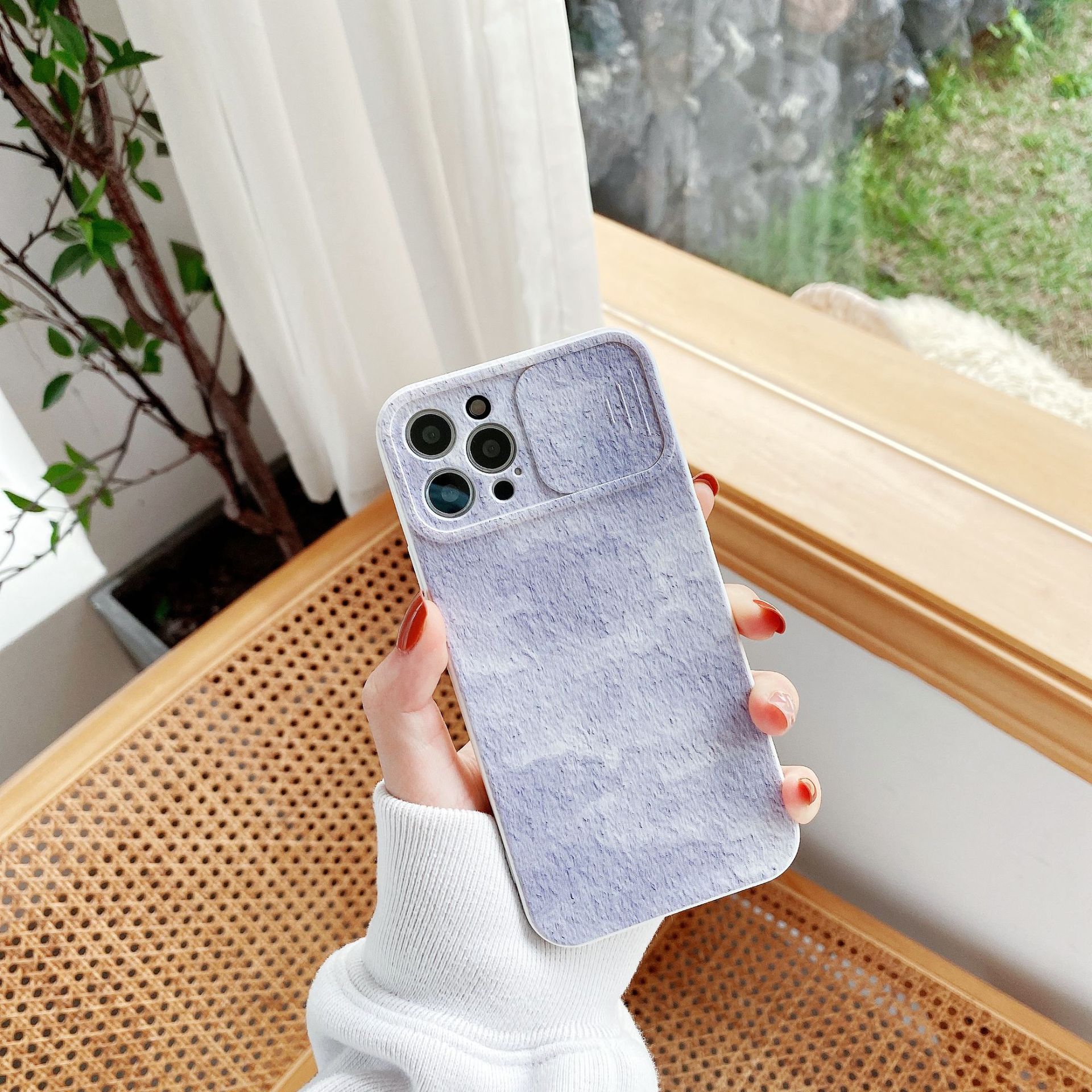 グラディエントグレーバイオレット