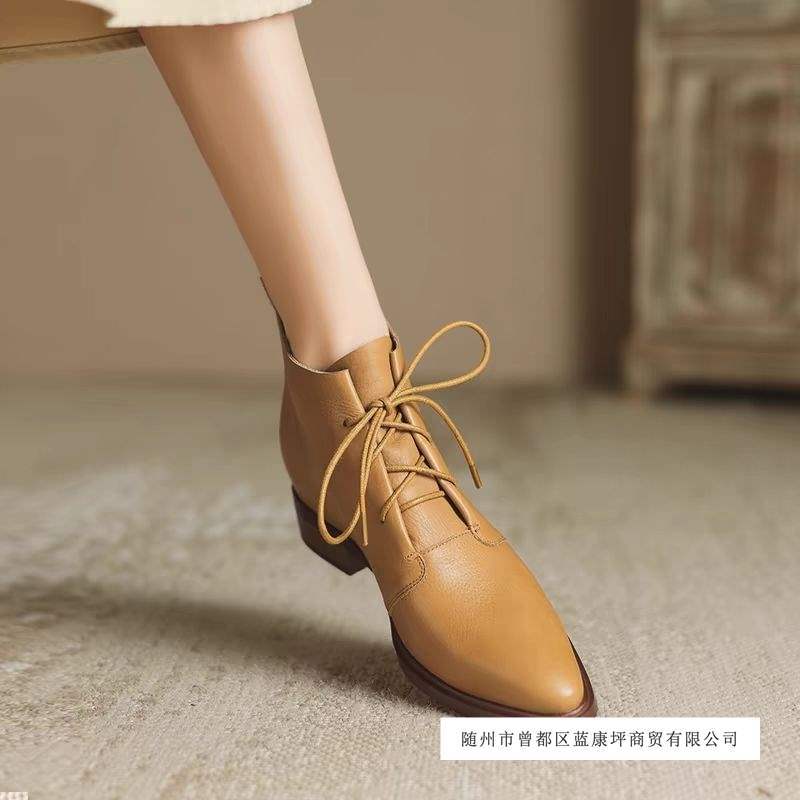 复古尖头内增高短靴女2025春秋单靴英伦风踝靴软底软皮系带马