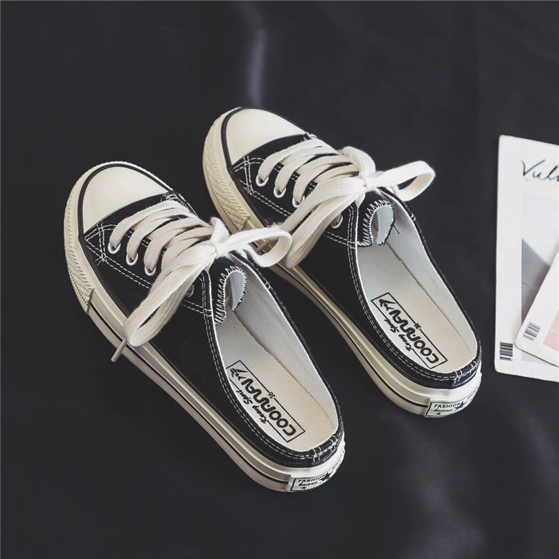 В летние полутапочки белые туфли женские в Корейском стиле студенческие Лоферы без каблука универсальные парусиновые туфли на плоской подошве