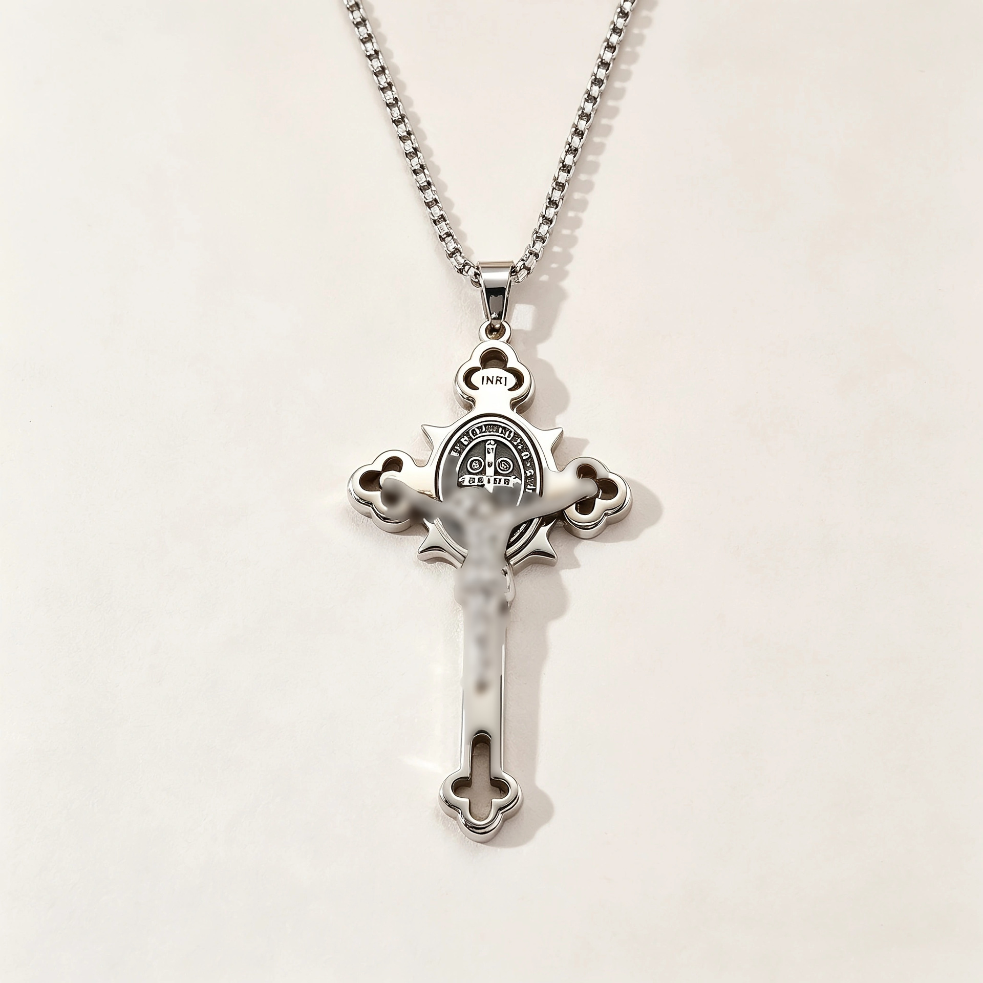 Silver / Pendant + pearl chain