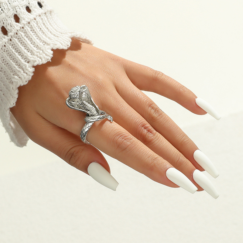 Retro ethnic exaggerated fashion creative adjustable rattlesnake ring