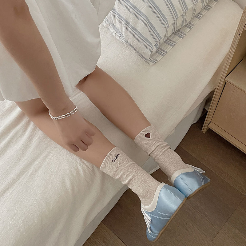 韩系爱心AB刺绣袜子女中筒袜秋冬后跟字母棉长袜网红微压堆堆袜子|undefined