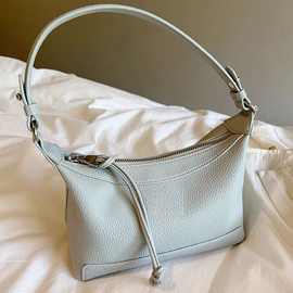 女包风筝包包腋下手提拎包新品小众夏天小挎包新品单...黑色包包