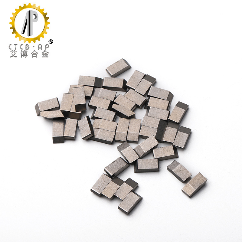 厂家直销钨钢刀粒适用于木材金属塑料易焊接硬质合金锯齿片