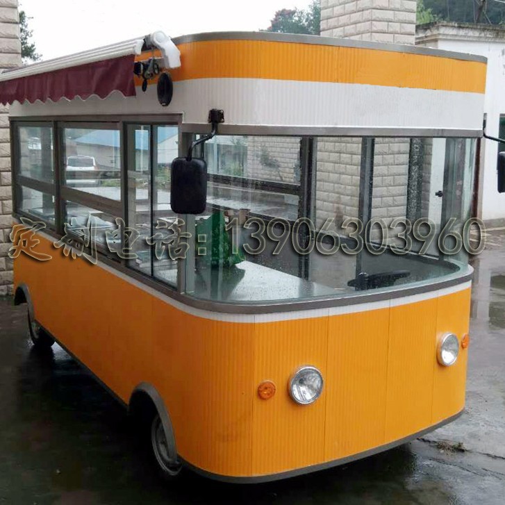 电动四轮小吃车，移动烧烤车，多功能冷饮车，酒吧车，餐车街景车