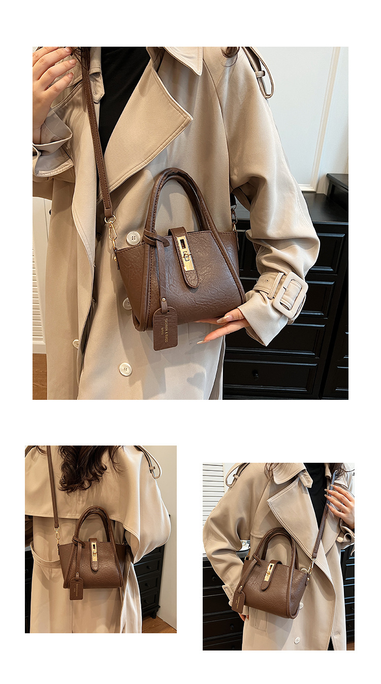 Women's Small Autumn&Winter Pu Leather Solid Color Vintage Style Lock Clasp Bucket Bag display picture 3