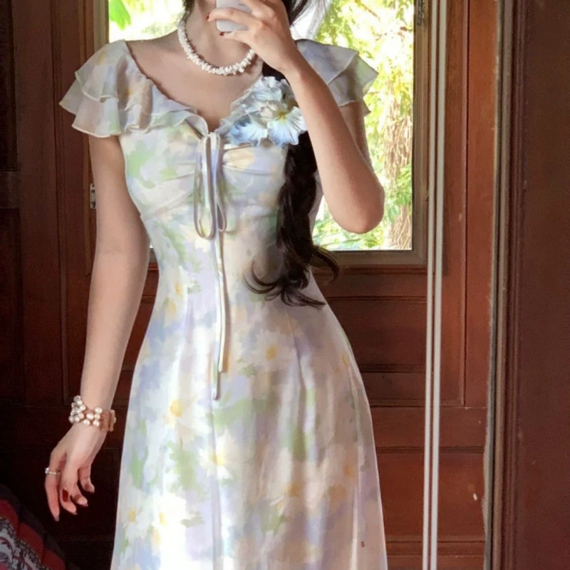Летнее платье 2024 года для стройной талии, новый французский цветочный элегантный асимметричный юбка для отдыха на море