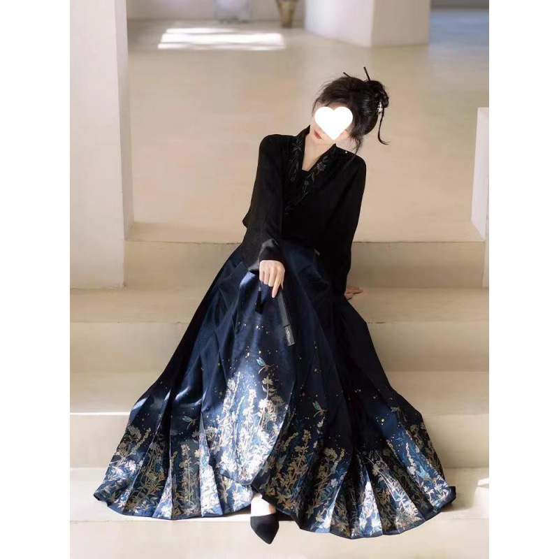 明制汉服女国风马面裙通勤酷系女春夏印花款|undefined
