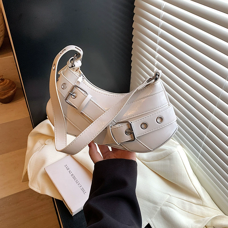 Весна 2025 года премиум чувство сумки женская новая мода нишевая текстура дикая ретро горячая девушка подмышка прилив