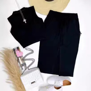 2023�W�����R�d���uͨ�A�I�o�䱳�Ķ�ȹ��������_��ɼ���Ů�b