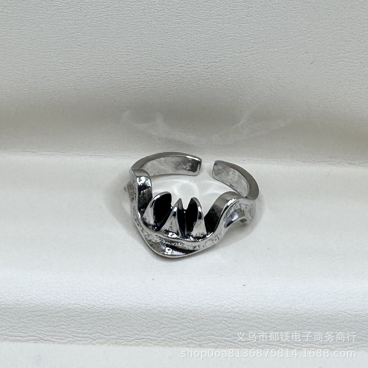 b8f8c40290b3e11162ad8dd5188f02