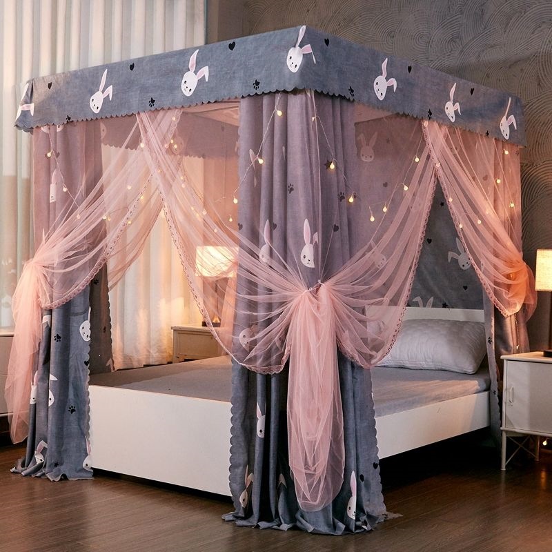 Cortina de cama de tres puertas para dormitorio piso a prueba de viento cortina de cama caliente para cuatro estaciones general a prueba de polvo mosquiteros