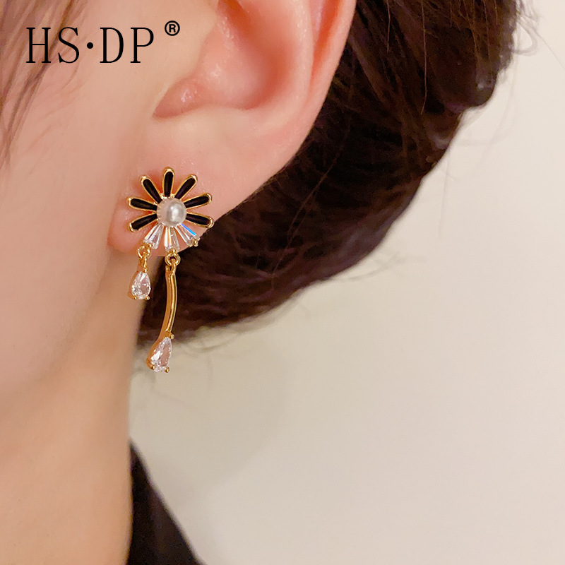 森系甜美時尚烤漆雛菊花耳釘s925銀針甜酷小清新潮流高級感耳環女