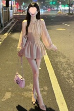 �ļ����|�L���OӋ��¶������������ѩ���B��ȹ������ѝ�ɼ���Ů��