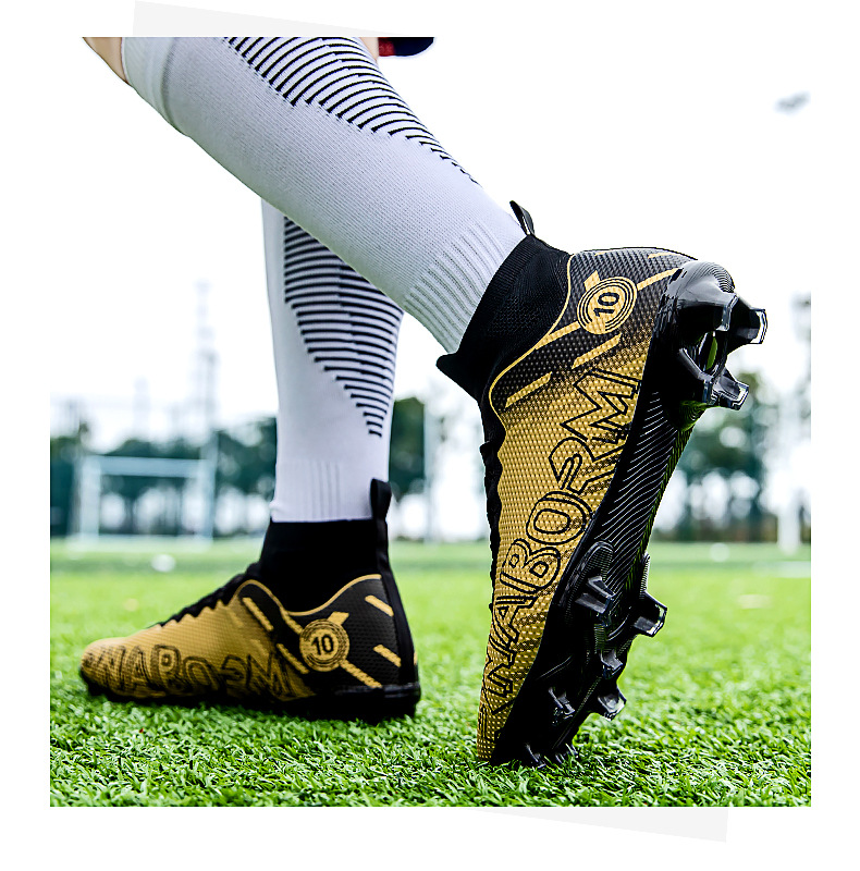 Autumn New High Top Long Men's and Women's Gold School Professional Training Broken Nail Football Shoes_voghion.com