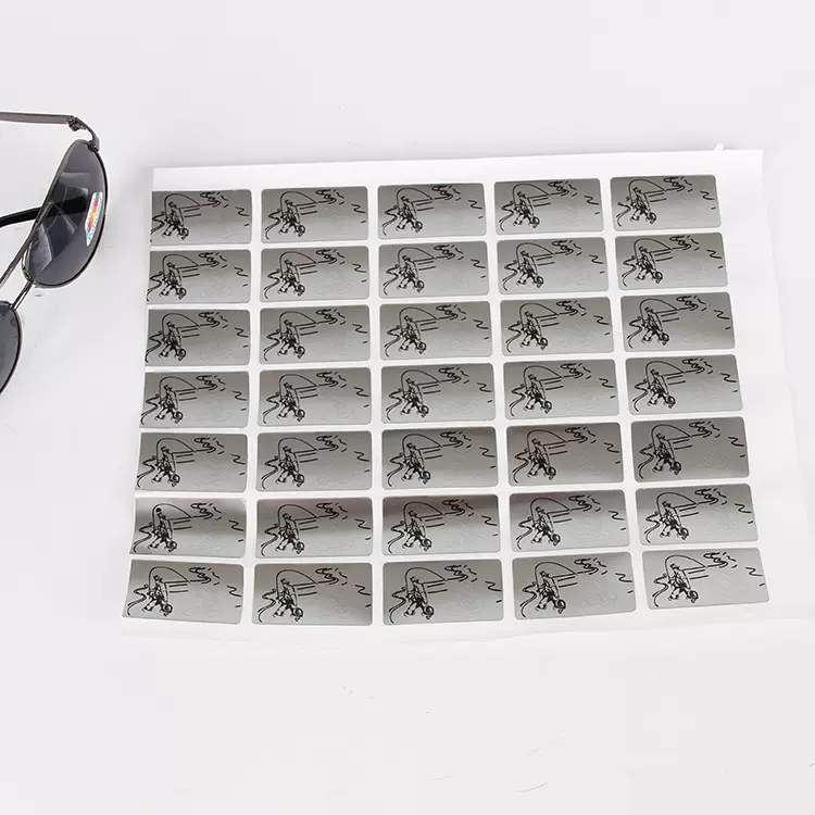 小钓鱼偏光测试片带胶 偏光太阳镜测试卡 厂家直供 偏光镜测试图