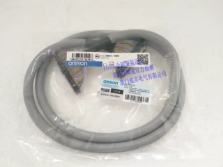 XW2Z-100K欧姆龙XW2Z系列OMRON连接电缆100K