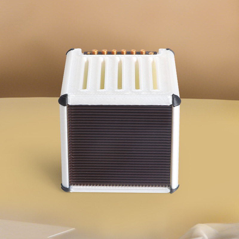 흰색 픽 보관 스피커