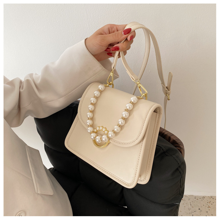 Wholesale Accessories Geometric Pearl Chain Messenger Bag Nihaojewelry display picture 70