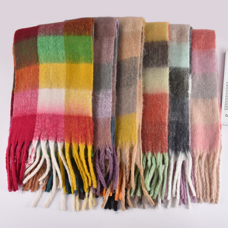 AC秋冬款围巾双面彩虹格子拉毛拼色保暖流苏披肩女保暖围巾