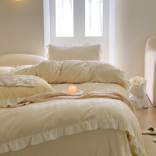 Category A maternal and infant milk velvet bed four-piece wholesale winter warm thickened double-sided velvet quilt cover coral flannel
