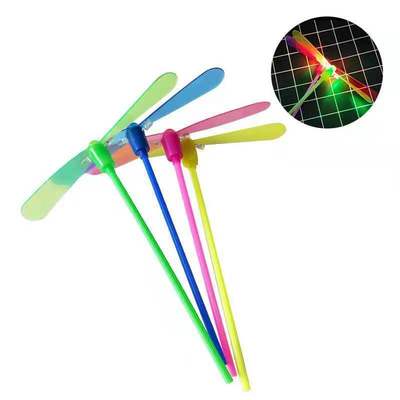 Bamboo dragonfly wholesale Toys Flying children Noctilucent Night market Stall up luminescence Toys 80 Reminiscence Toys old-fashioned