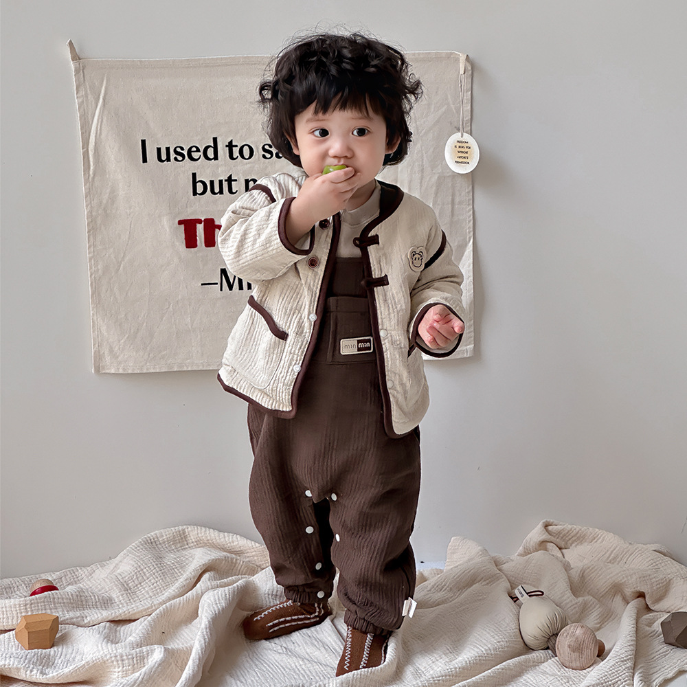 Ropa para niños primavera y otoño niño Maillard traje babero traje suéter traje de otoño de tres piezas traje de salida