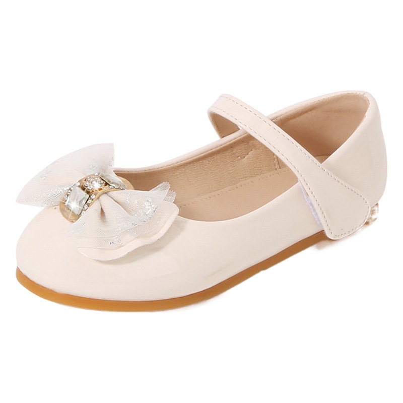 Zapatos de cuero negro para niñas 2024 primavera nuevos zapatos de princesa para niños medianos y grandes zapatos de rendimiento de moda para niños zapatos de estudiante para niñas bebés