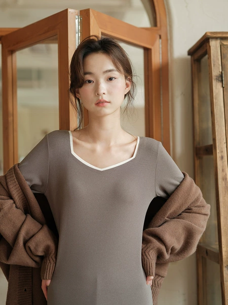Gray top