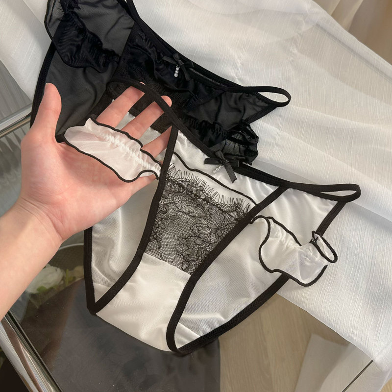 French-Style Sexy Panties for Women with Hollow-Out Design, Mid-Waist, Pure Desire Style, Rhinestone Bow, Breathable Triangle Briefs